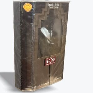 Disney Cruella De Vil‎ Doll Power in Pinstripes Great Villains Collection Mattel